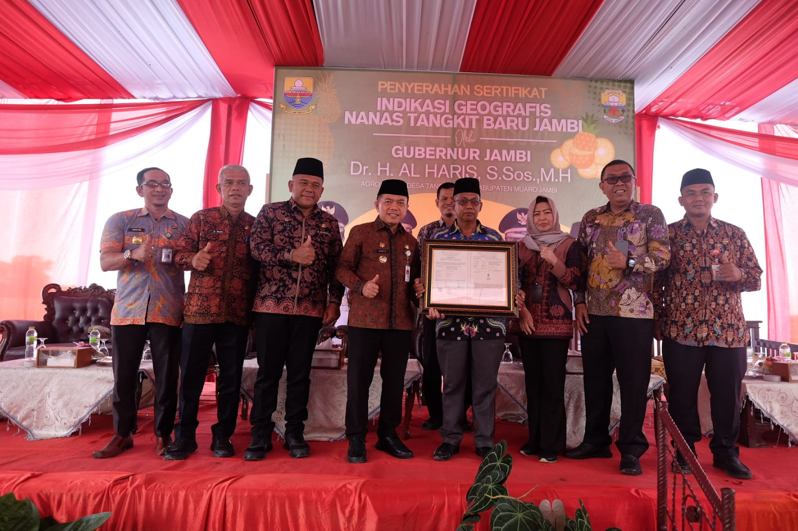 Sertifikat Indikasi Geografis Nanas Tangkit Baru Diserahkan Gubernur Jambi
