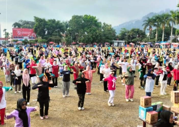 Ketua TP PKK Hadiri Giat Senam Sehat Bersama Kormi Provinsi Jambi